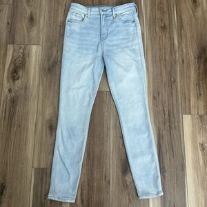 Old Navy Rockstar Extra High Rise Super Skinny Jeans Size 6 Waist 29" Inseam 28"